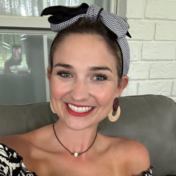 emilyhenshon